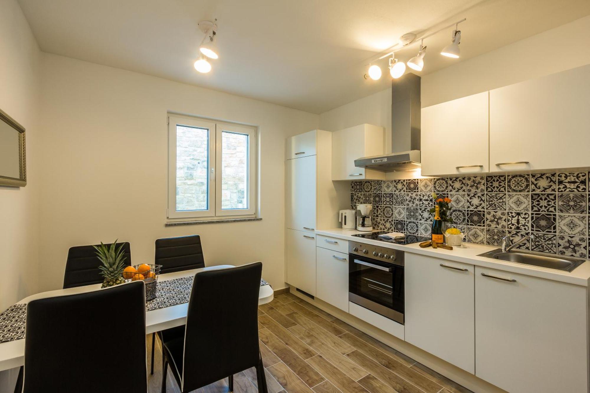 2Bfree Apartments Stinica Eksteriør bilde